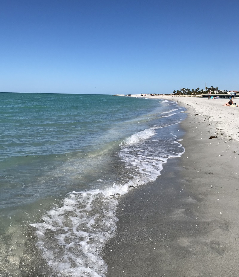 image of the beach at Sanibel Island